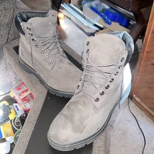 Men’s size 10 Timberland black and gray brand new without tags